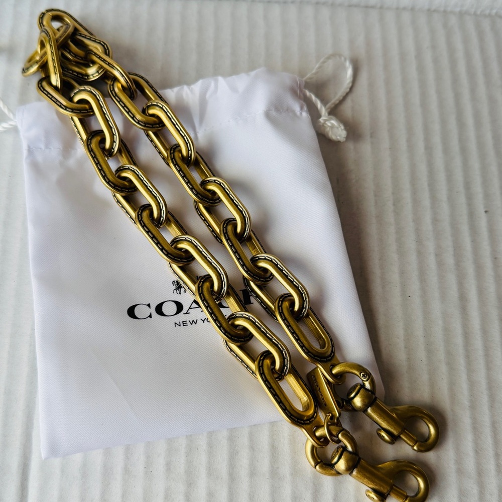 NWOT COACH Link Chain Strap Brass